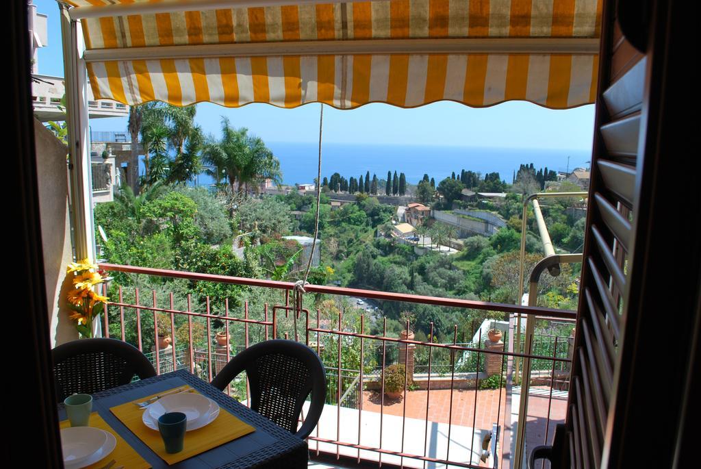 Ferienwohnung Profumo Di Lavanda Taormina Exterior foto