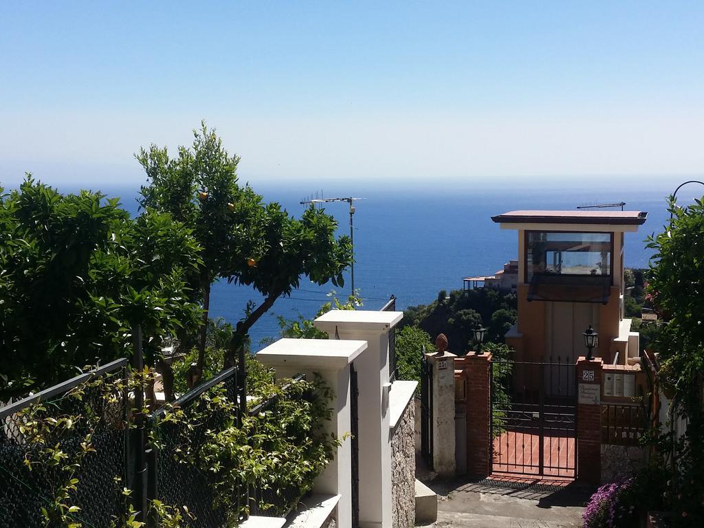 Ferienwohnung Profumo Di Lavanda Taormina Exterior foto